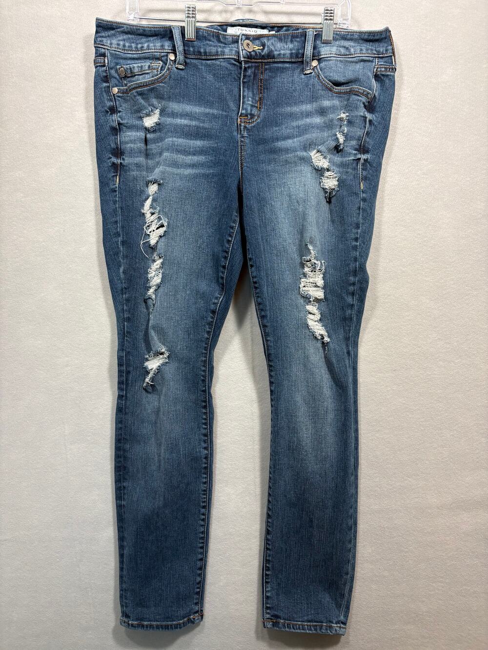 Torrid Denim Distressed Blue Jeans 14R Medium Wash Stretch